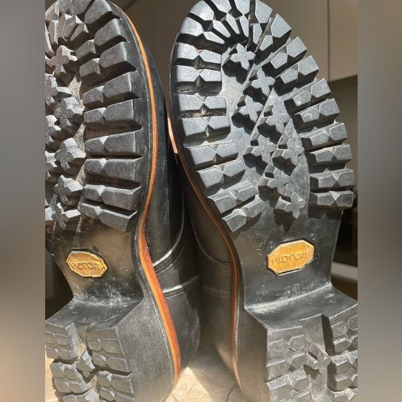 Chippewa 9” Logger - Picture 2 of 6